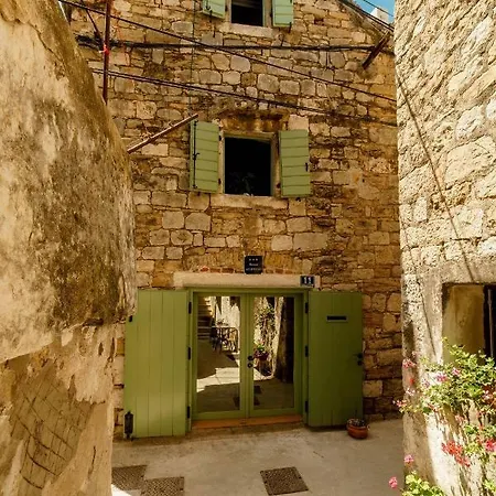 Holiday home Stone House Kala Kastela